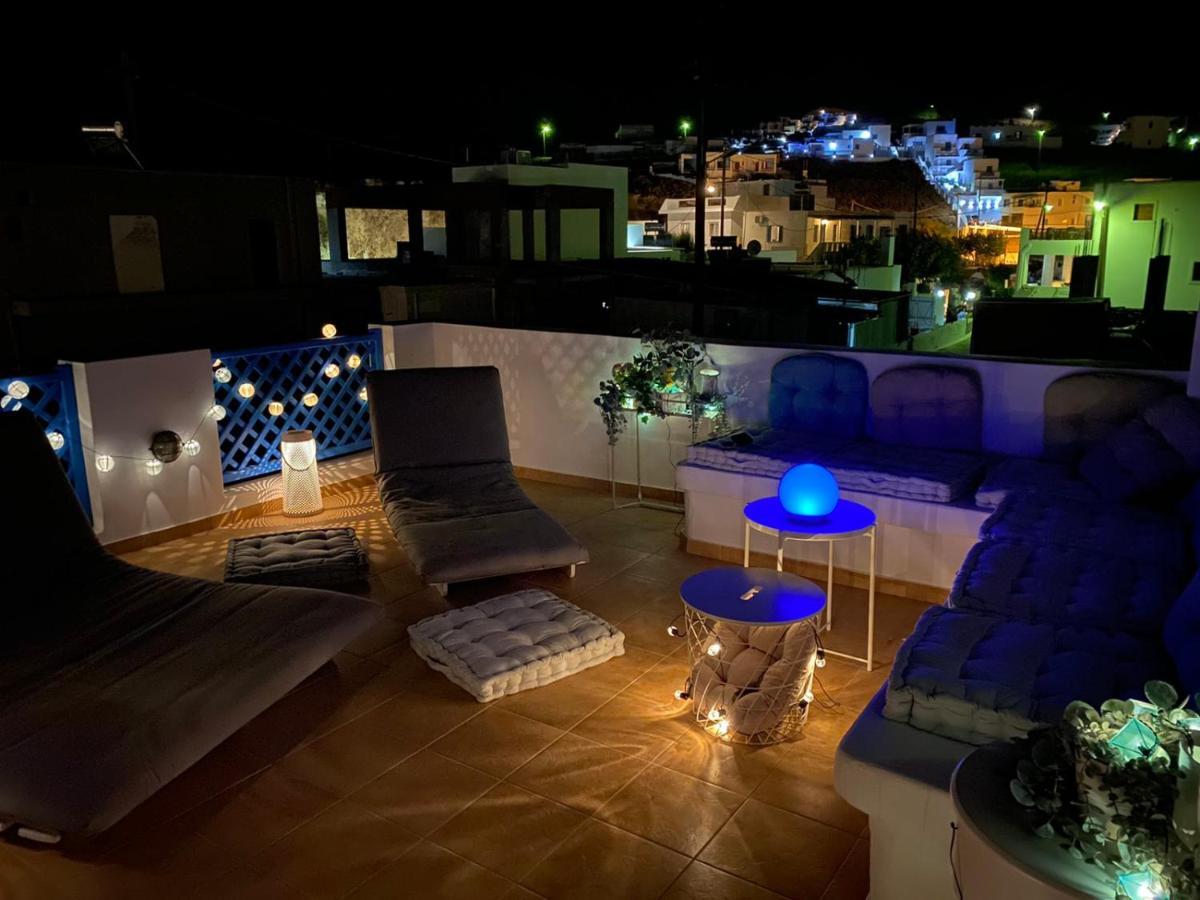 Blue Meadow Villa Livadi  ภายนอก รูปภาพ