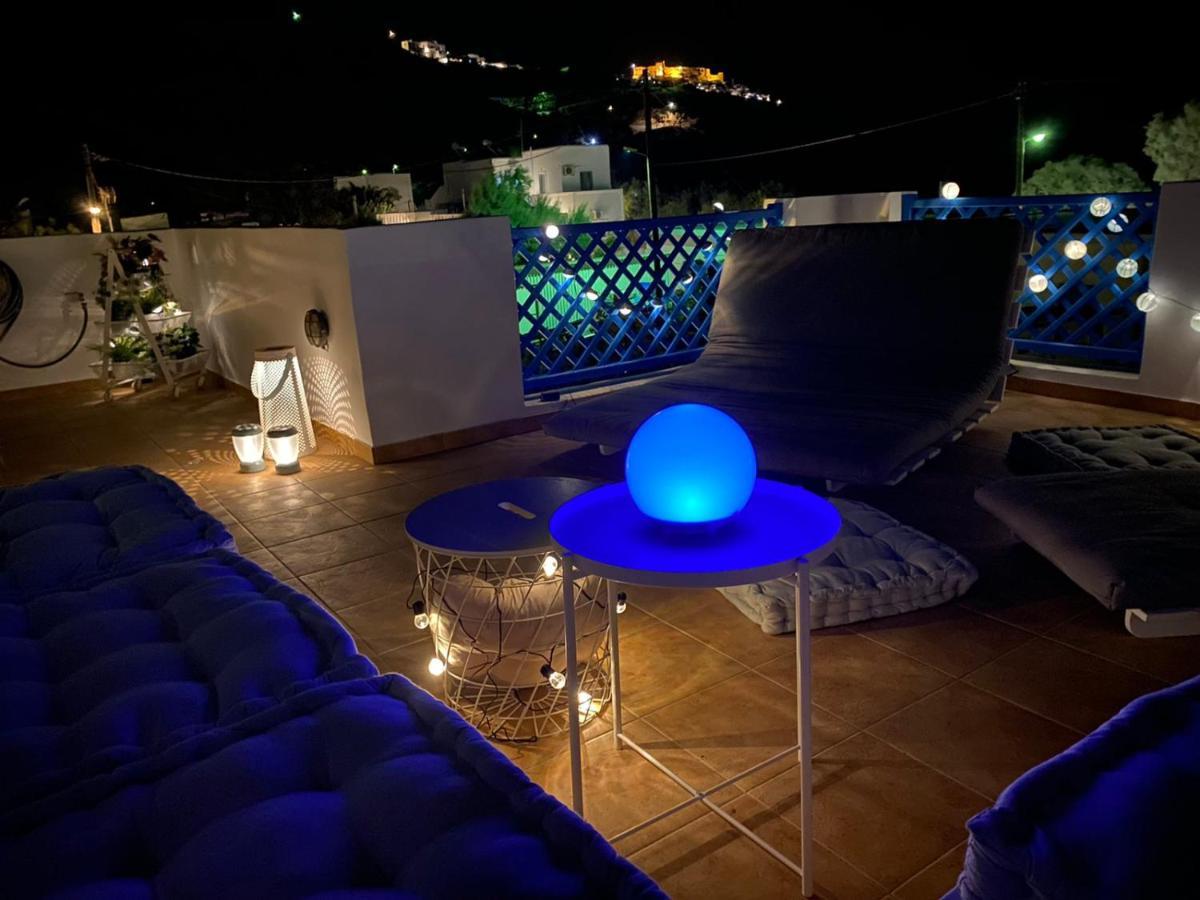Blue Meadow Villa Livadi  ภายนอก รูปภาพ