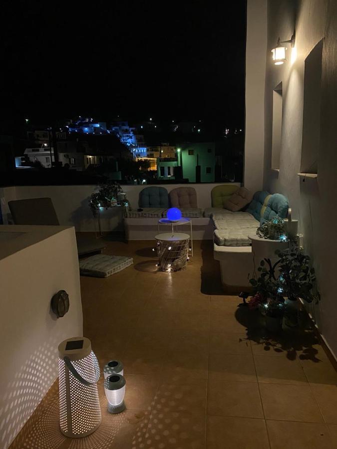 Blue Meadow Villa Livadi  ภายนอก รูปภาพ