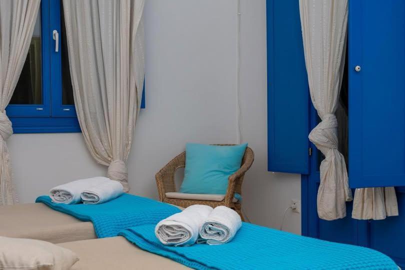 Blue Meadow Villa Livadi  ภายนอก รูปภาพ