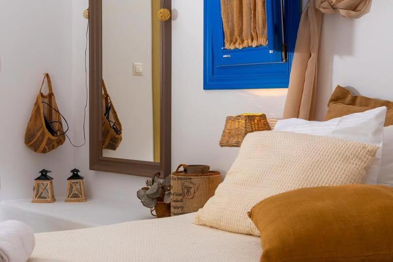 Blue Meadow Villa Livadi  ภายนอก รูปภาพ